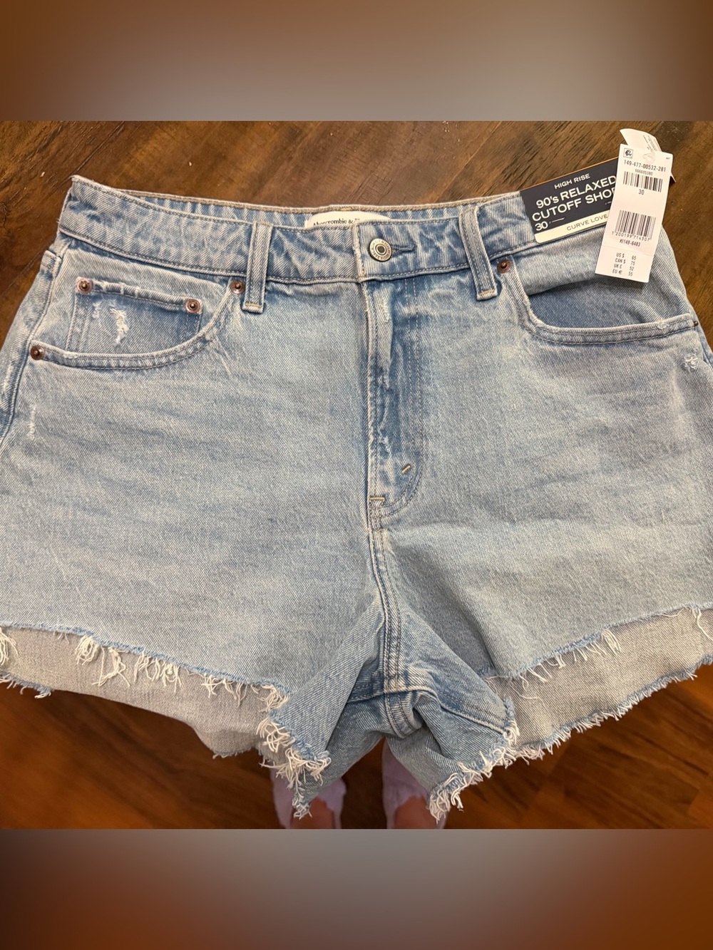 Abercrombie and Fitch Brand New Shorts - Picture 1 of 7